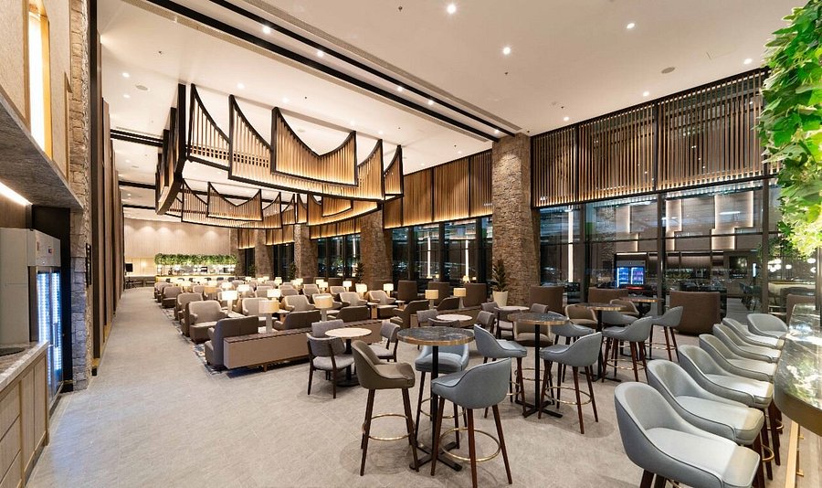 Star Alliance Lounge at LAX Tom Bradley International Terminal