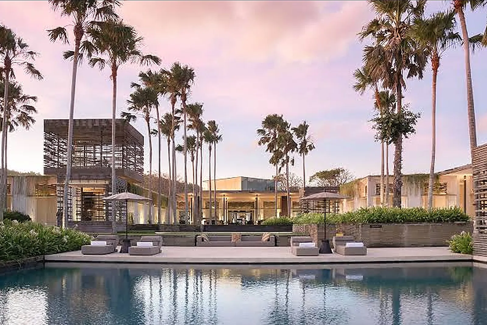 Alila Villas Uluwatu — luxury hotel in Uluwatu, Bali