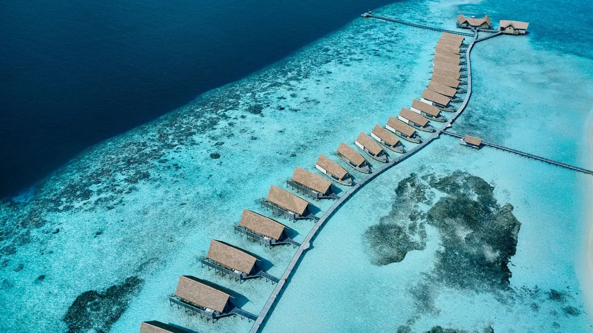 Best Overwater Villas Maldives 2026