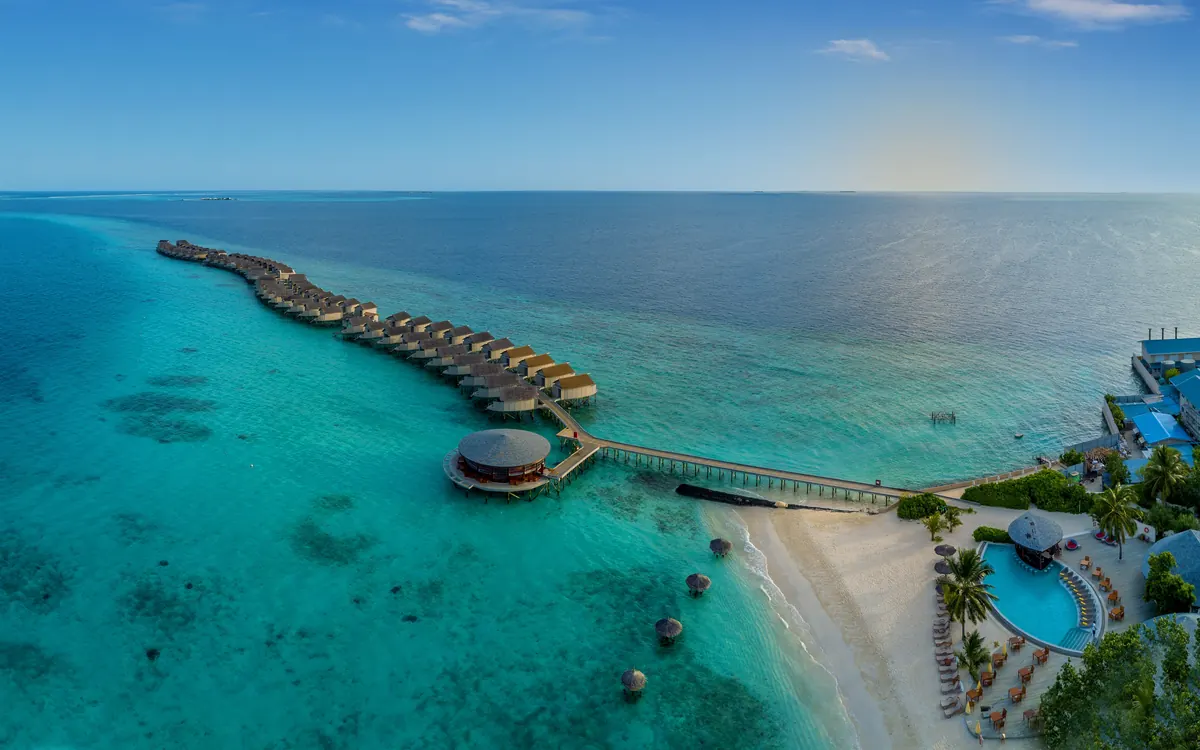 Centara Ras Fushi Resort & Spa Maldives, photograph 2, North Malé Atoll