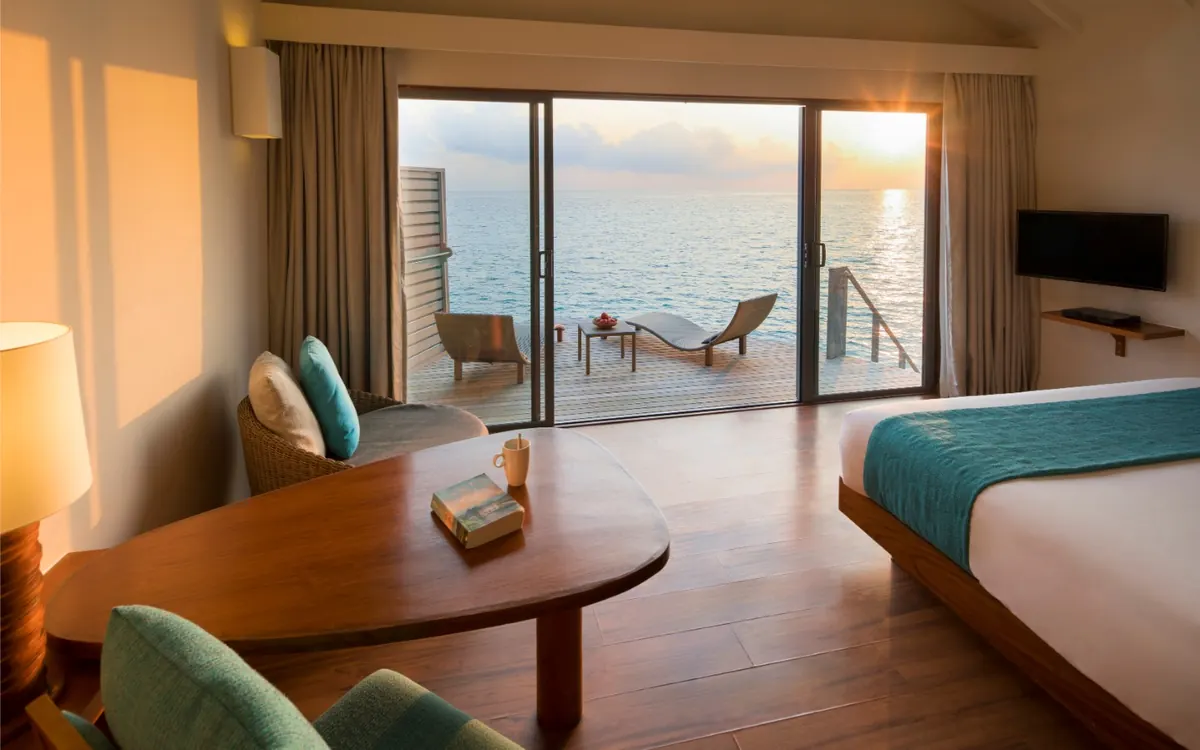 Centara Ras Fushi Resort & Spa Maldives, photograph 4, North Malé Atoll