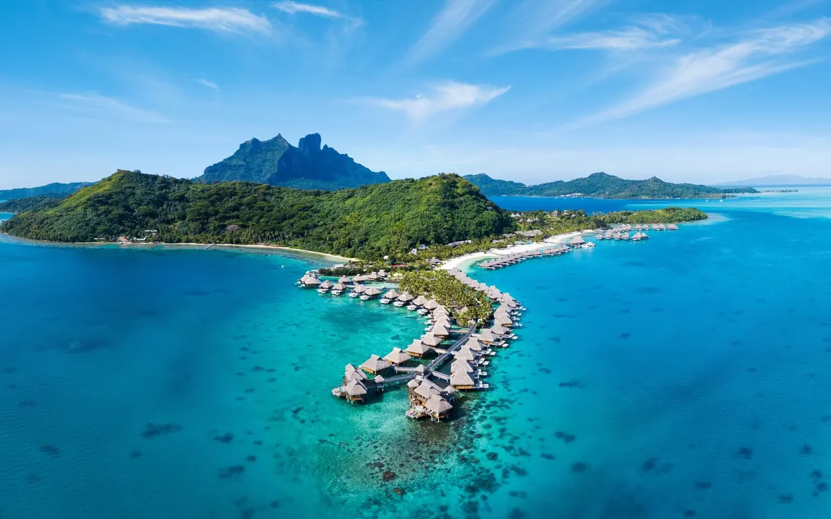 Conrad Bora Bora Nui, photograph 2, Motu To'opua, southwest side