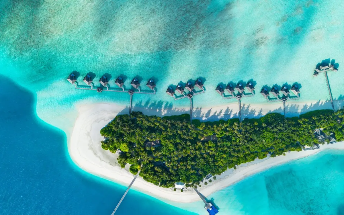 Conrad Maldives Rangali Island, photograph 3, South Ari Atoll