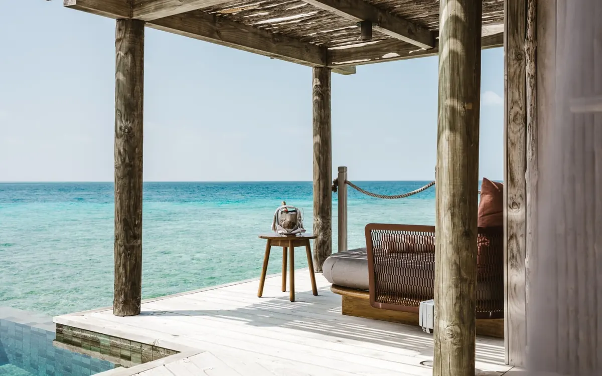 InterContinental Maldives Maamunagau Resort, photograph 4, Raa Atoll