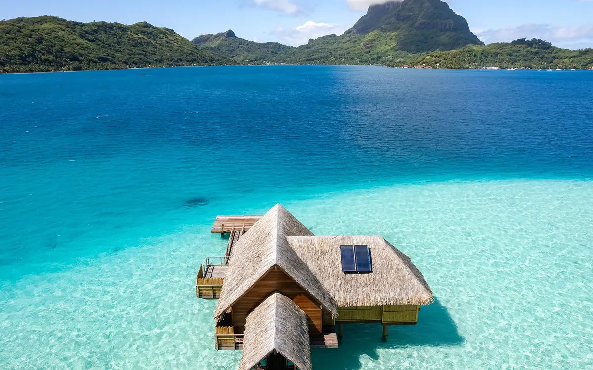 Le Bora Bora by Pearl Resorts, photograph 1, Motu Tevairoa, west side
