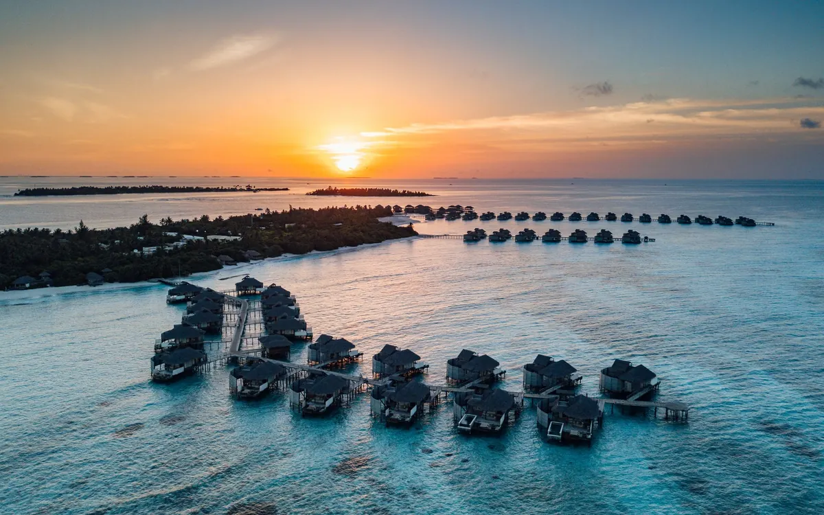 Six Senses Laamu, photograph 2, Laamu Atoll