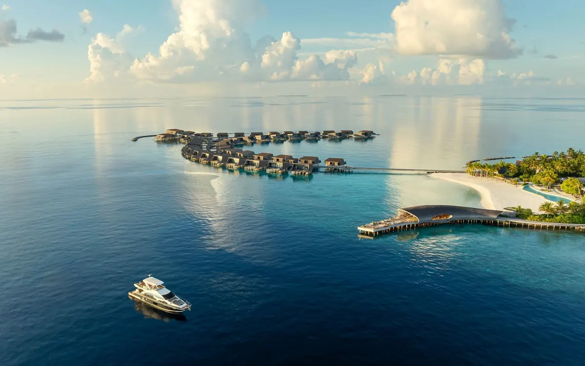 The St. Regis Maldives Vommuli Resort, photograph 1, Dhaalu Atoll