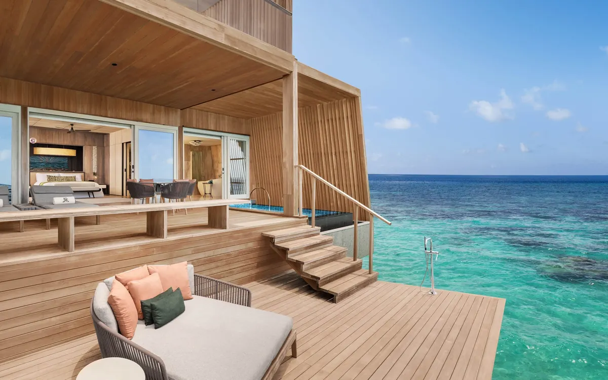 The St. Regis Maldives Vommuli Resort, photograph 3, Dhaalu Atoll