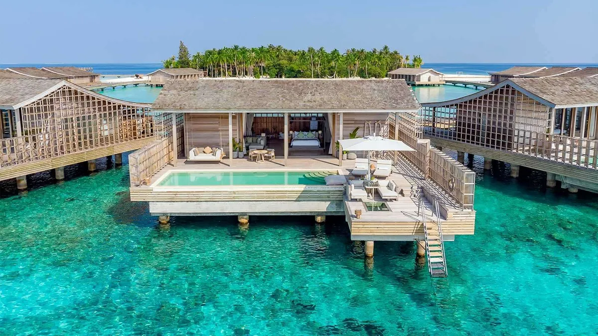 Kudadoo Maldives Private Island, resort photograph 2 of 5, Lhaviyani Atoll, Maldives