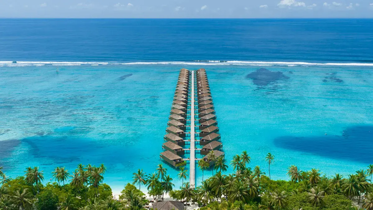 Jacuzzi Water Villas over the lagoon at Meeru Maldives Resort Island