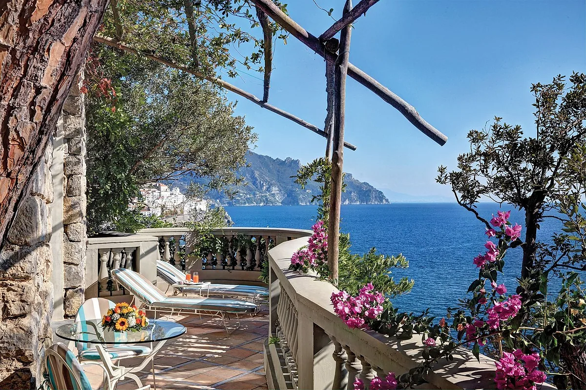 Hotel Santa Caterina, Amalfi Town, Amalfi Coast: guest room interior, photographed for Luxury Hotel Compare