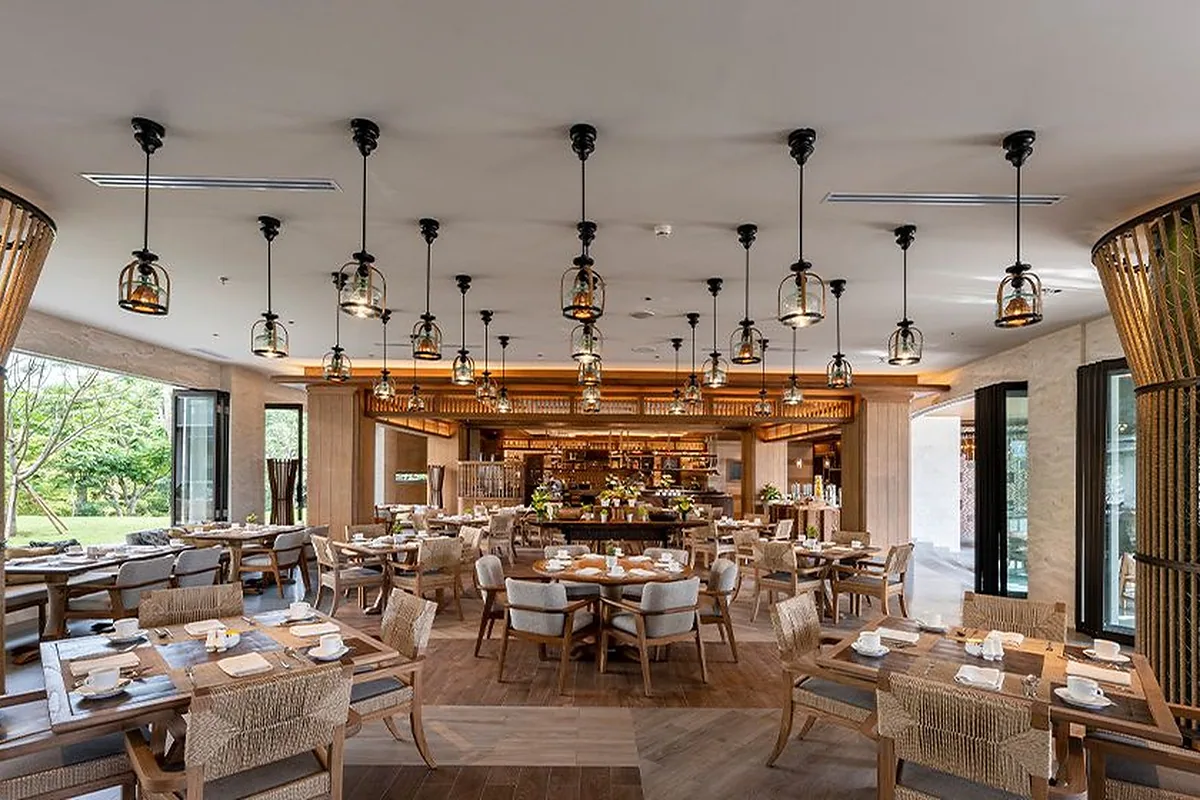 AYANA Resort Bali, Jimbaran, Bali: restaurant, bar and dining terrace, photographed for Luxury Hotel Compare