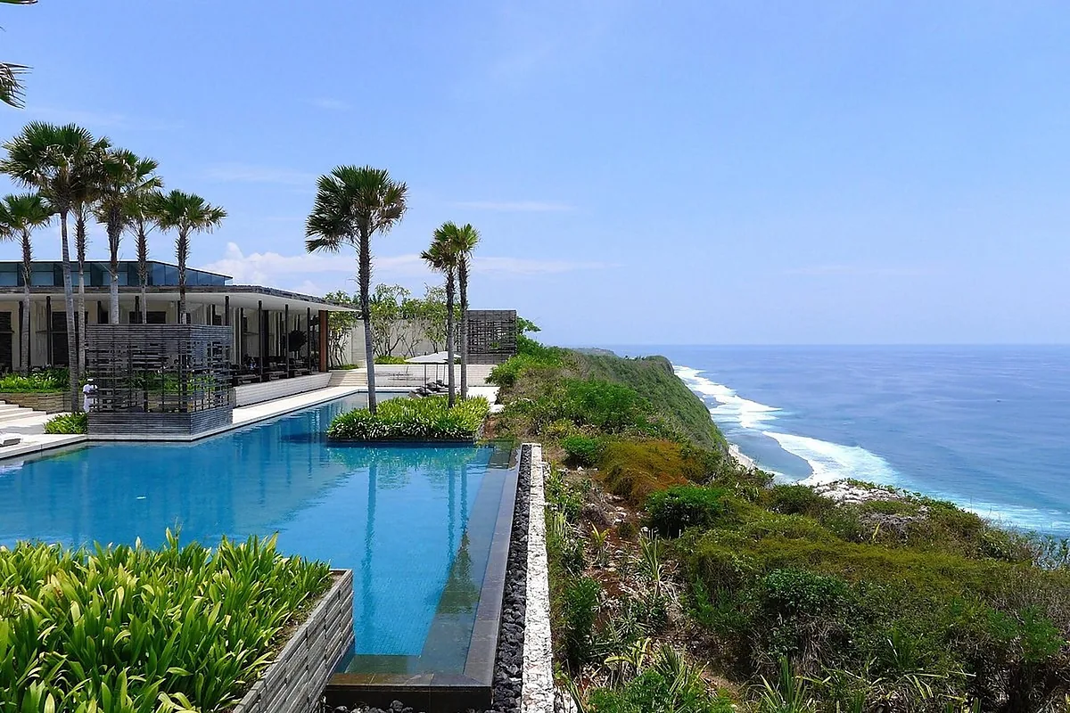 Alila Villas Uluwatu, Uluwatu, Bali: pool and spa, photographed for Luxury Hotel Compare