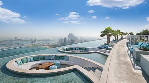 Address Beach Resort Dubai infinity pool skyline