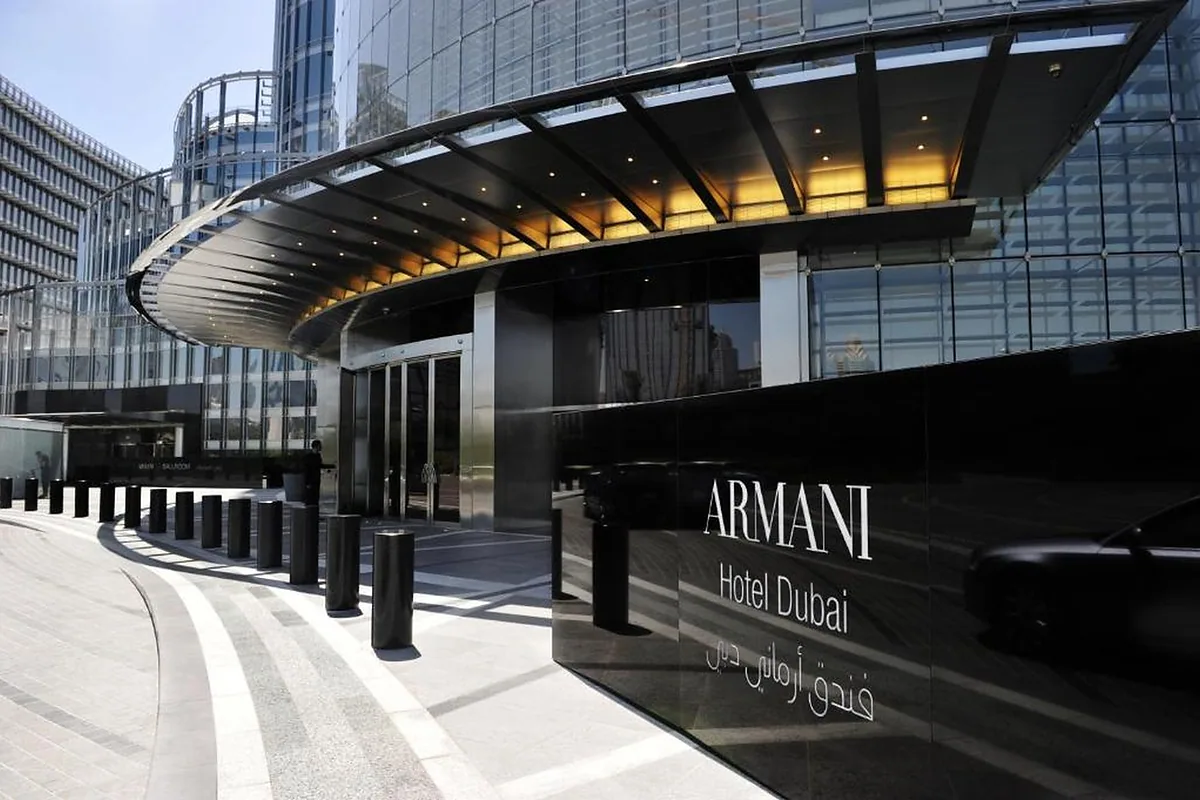 Armani Hotel Dubai, Downtown Dubai: arrival, grounds and architecture, photographed for Luxury Hotel Compare