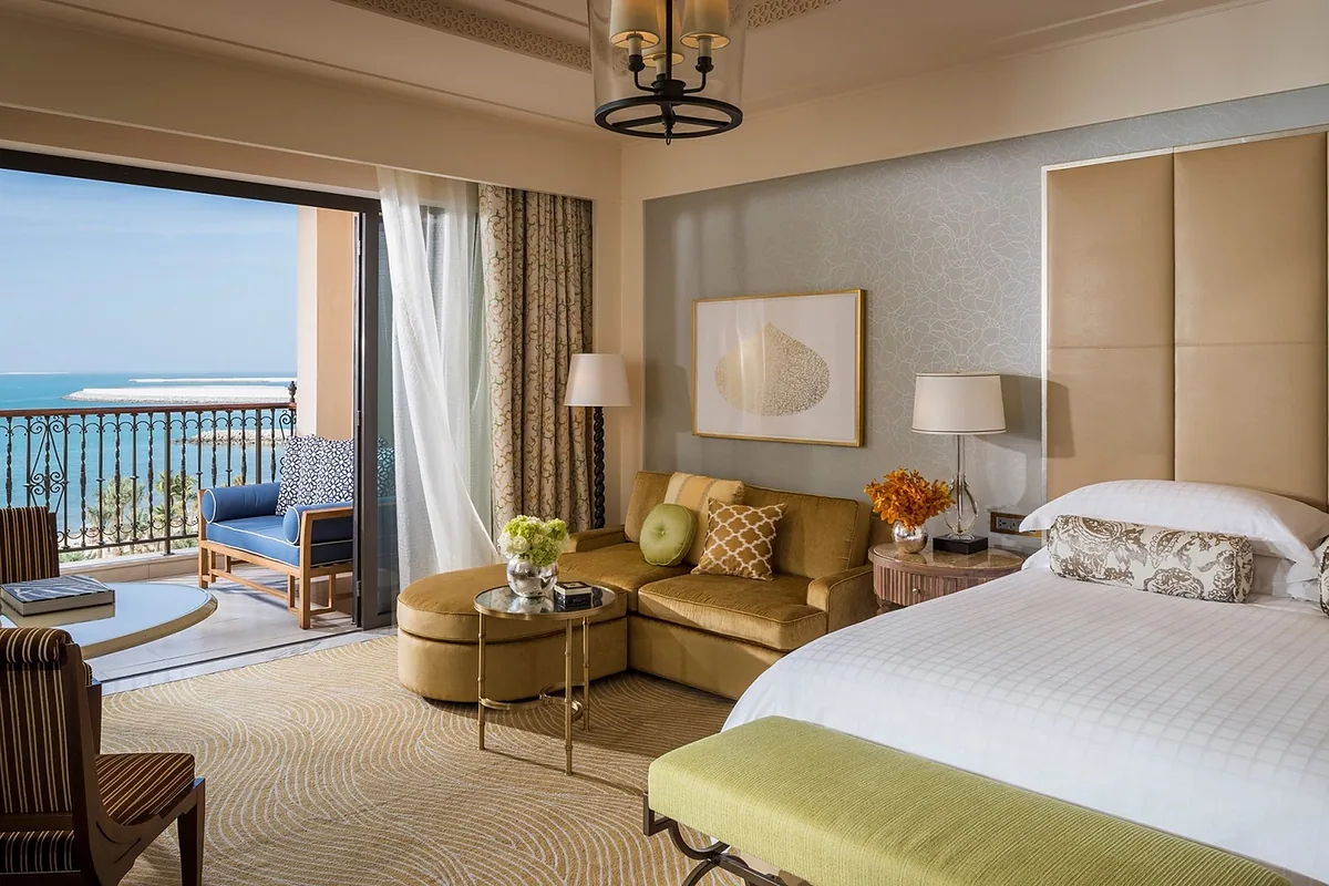 Four Seasons Resort Dubai at Jumeirah Beach, DIFC, Dubai: guest room interior, photographed for Luxury Hotel Compare