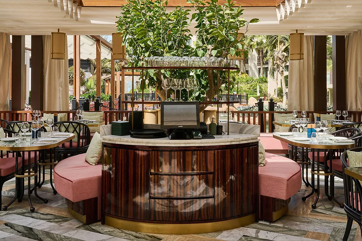 Jumeirah Al Naseem, Jumeirah Beach, Dubai: restaurant, bar and dining terrace, photographed for Luxury Hotel Compare
