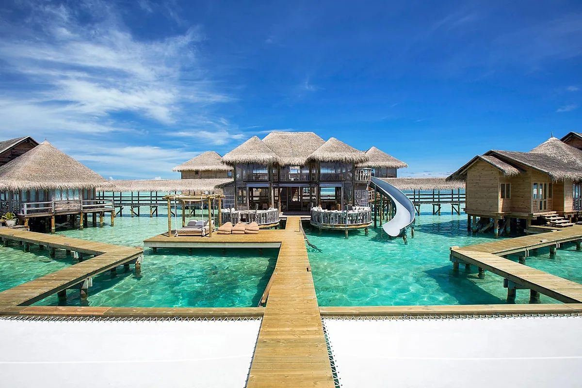 Gili Lankanfushi, North Malé Atoll, Maldives: pool and spa, photographed for Luxury Hotel Compare
