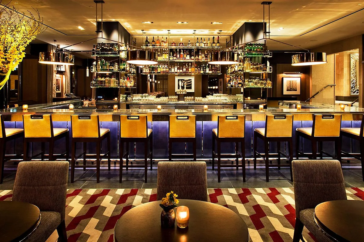 The Loews Regency New York Hotel, Upper East Side, New York: restaurant, bar and dining terrace, photographed for Luxury Hotel Compare