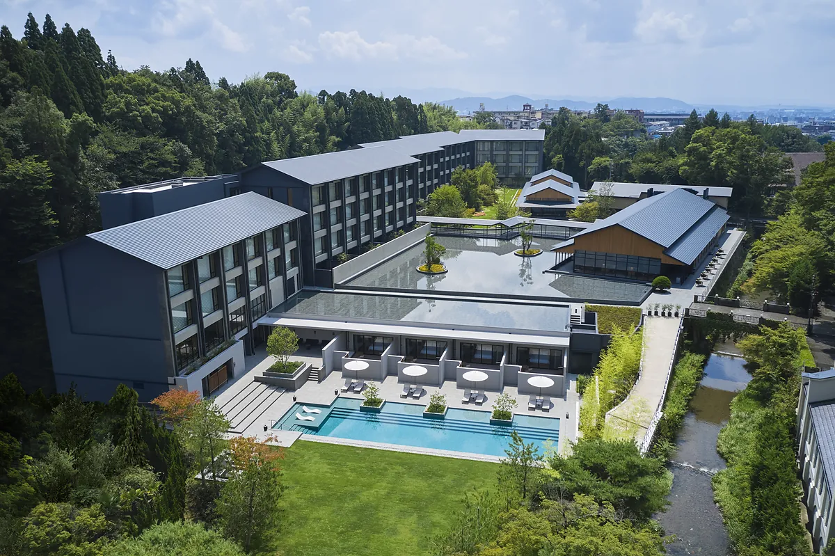 Aerial view of ROKU KYOTO, LXR Hotels and Resorts and its garden pool
