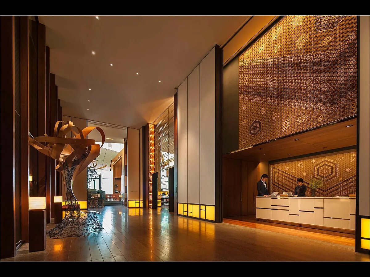 Andaz Tokyo Toranomon Hills room, rooftop bar and Tokyo Tower view, frame 5