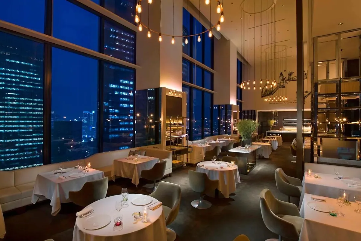 Conrad Tokyo, Shimbashi, Tokyo: restaurant, bar and dining terrace, photographed for Luxury Hotel Compare