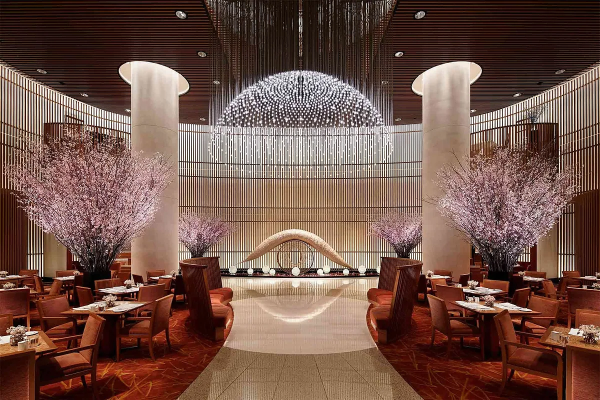 The Peninsula Tokyo, Yurakucho, Tokyo: restaurant, bar and dining terrace, photographed for Luxury Hotel Compare