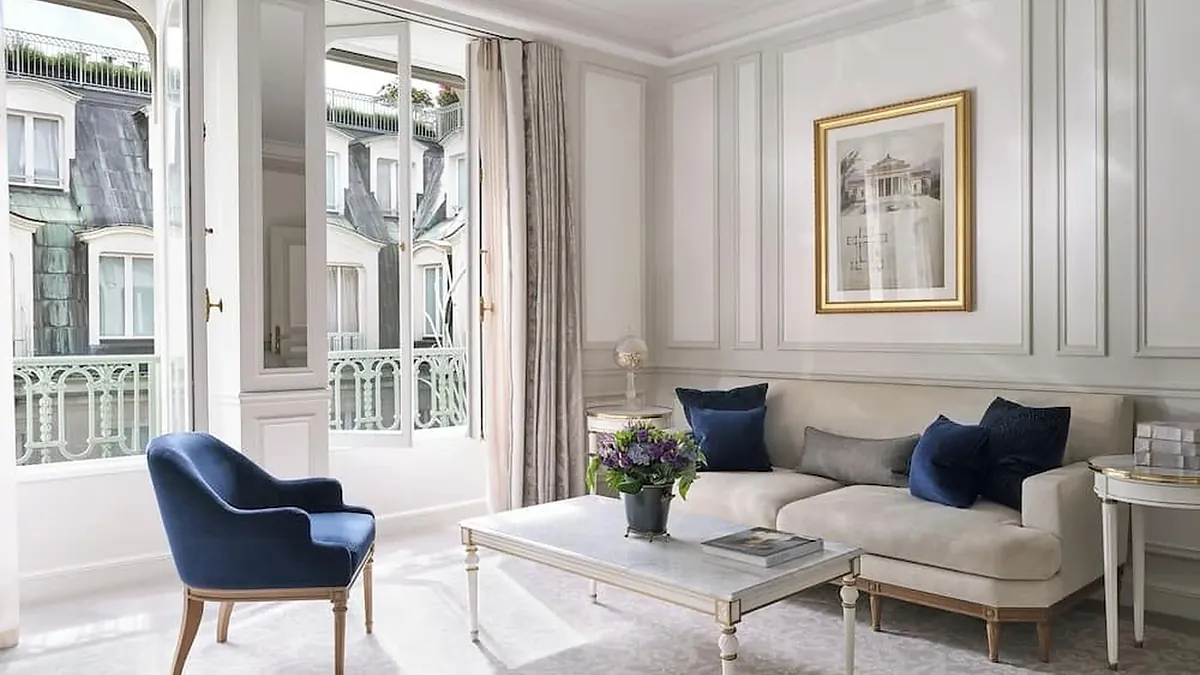 Suite at Le Meurice Paris with windows overlooking the Tuileries garden