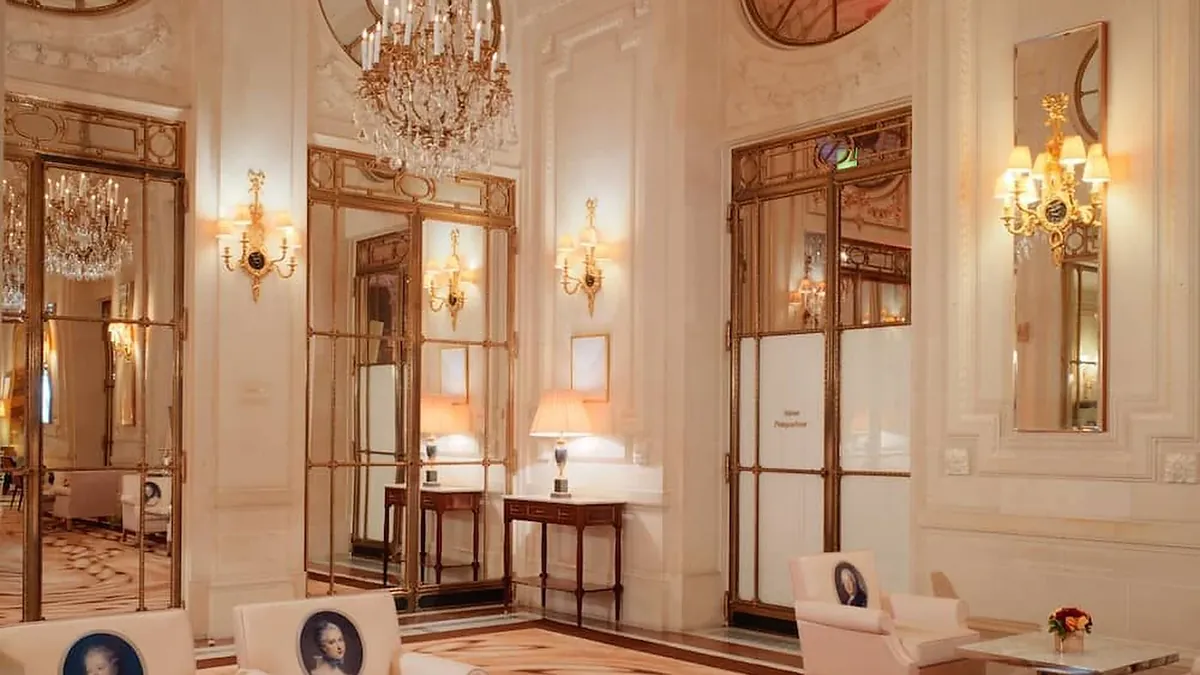 Marble bathroom at Le Meurice Paris