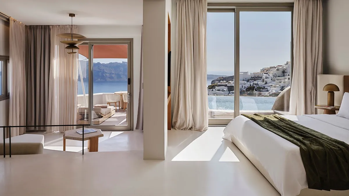 Sunset villa socrates infinity pool at Andronis Luxury Suites in Santorini