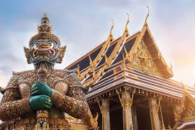 Bangkok temples — Thailand cultural excursion near Koh Samui